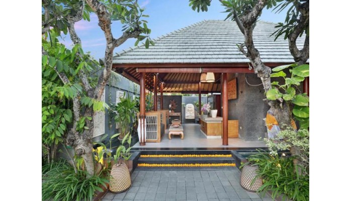 Hotel Legian Kriyamaha Villa poza 13