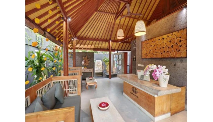Hotel Legian Kriyamaha Villa poza 12