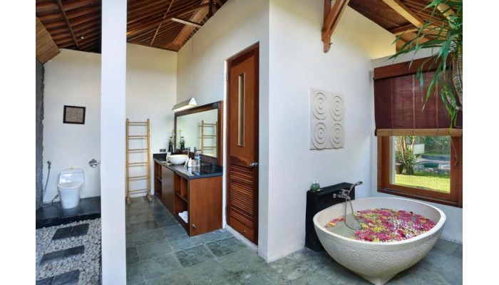 Hotel The Kampung Ubud Villa poza 13