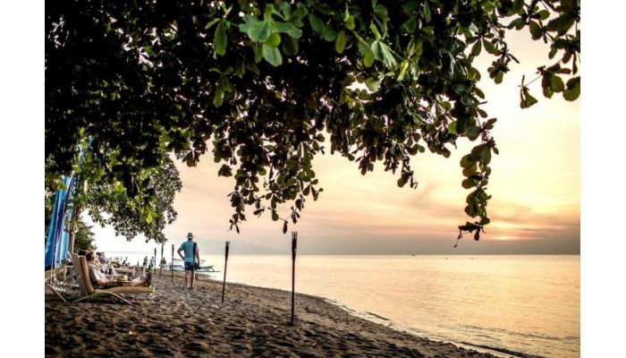 Hotel The Lovina poza 18