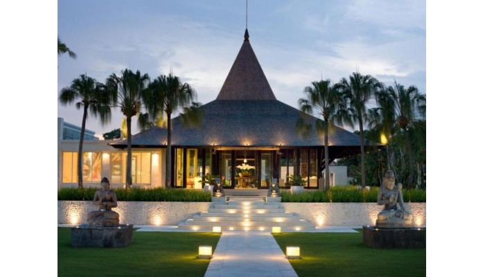 Hotel The Royal Santrian poza 0