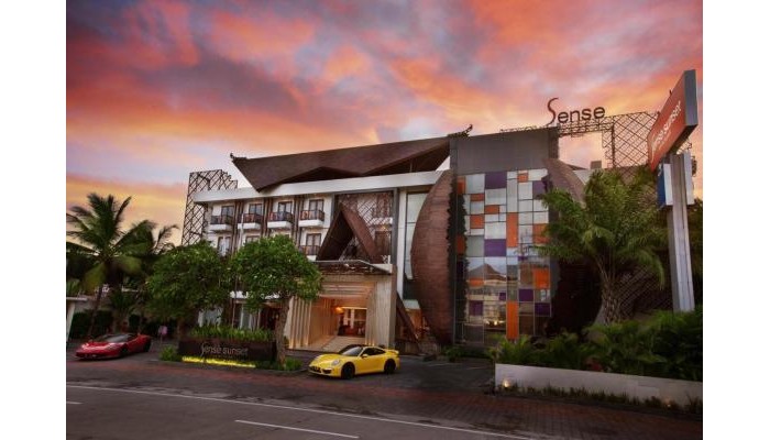 Sense Seminyak Hotel poza 0
