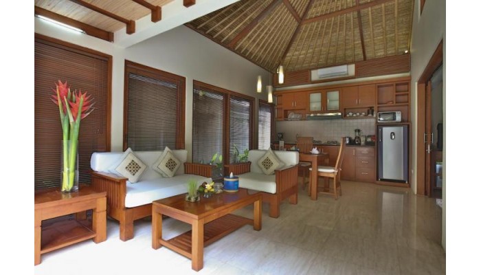 Hotel Bali Baliku Beach Front Luxury Private Pool Villas poza 3