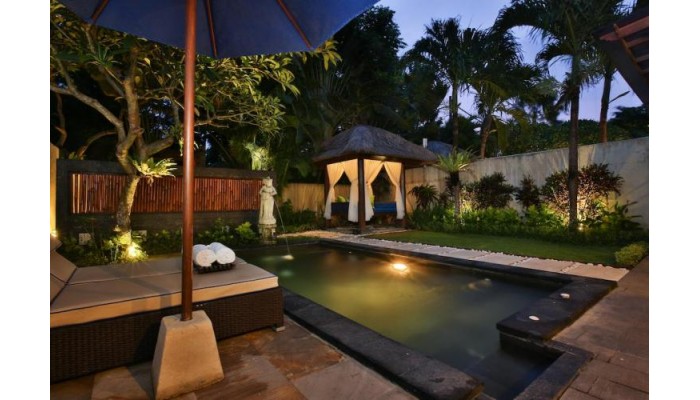 Hotel Bali Baliku Beach Front Luxury Private Pool Villas poza 8
