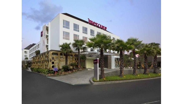 Hotel Mercure Bali Harvestland Kuta poza 1