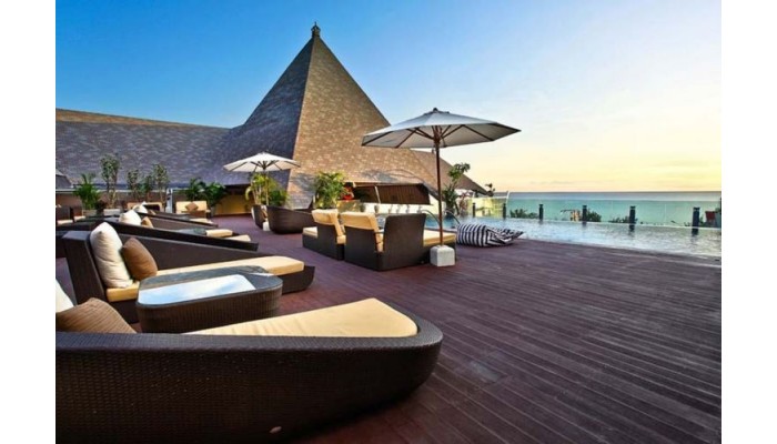 The Kuta Beach Heritage Hotel poza 11