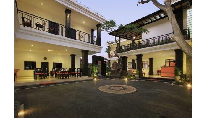 Hotel Kubu Manggala Villas Seminyak poza 0
