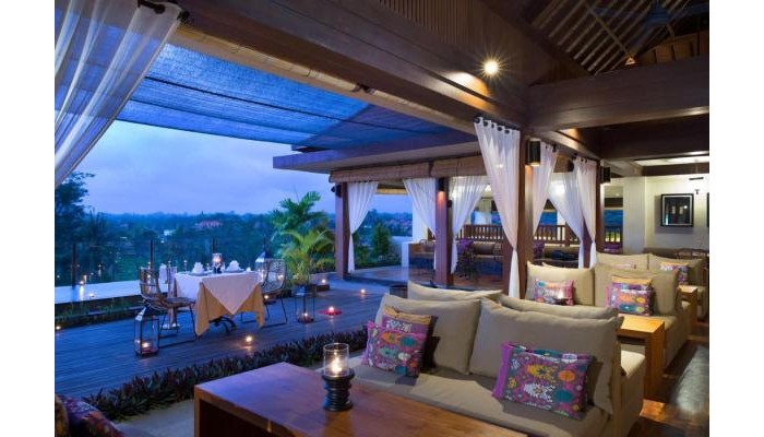 Ubud Village Hotel poza 9