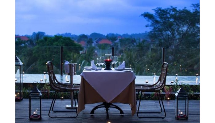 Ubud Village Hotel poza 8